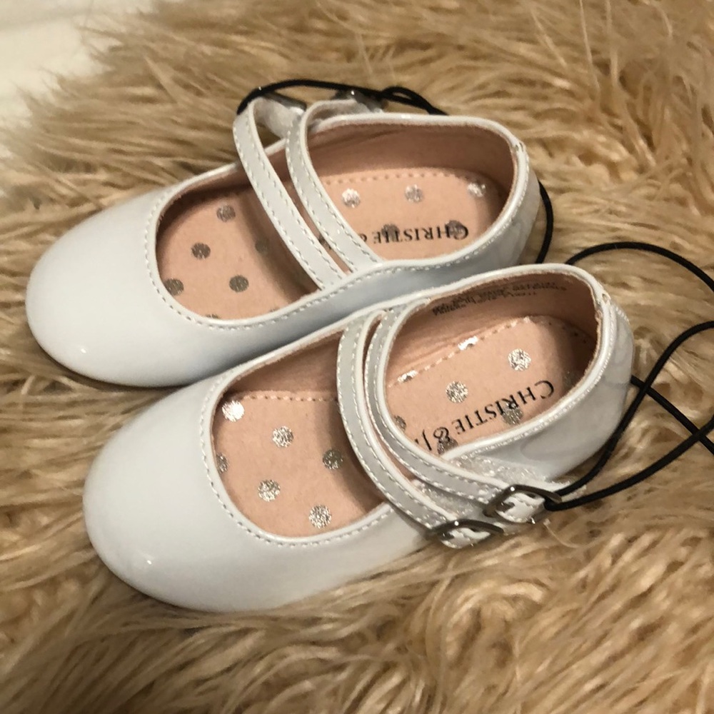 Dress shoes